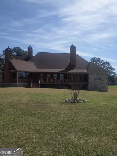 Exterior - 1202 Red Oak Dr, Monroe, GA 30655 photo 6 of 48