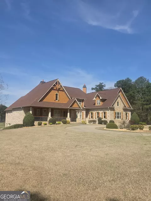 Exterior - 1202 Red Oak Dr, Monroe, GA 30655 photo 16 of 48