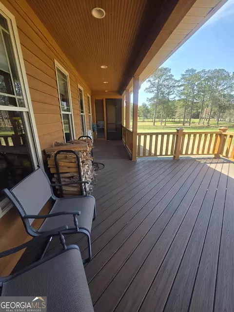 Exterior - 1202 Red Oak Dr, Monroe, GA 30655 photo 32 of 48