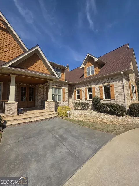 Exterior - 1202 Red Oak Dr, Monroe, GA 30655 photo 17 of 48