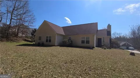 Exterior - 110 Lamar Ln, Covington, GA 30016 photo 4 of 6