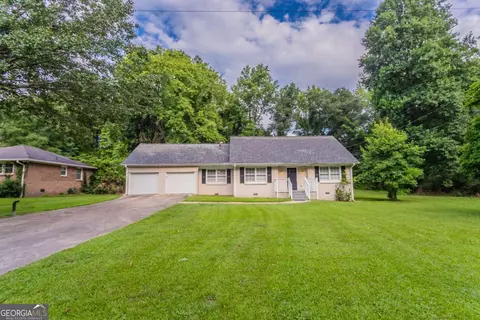 542 Hasty Dr, Lithia Springs, GA 30122