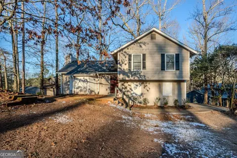 5449 Martins Crossing Rd, Stone Mountain, GA 30088