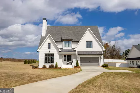 677 Lightwood Rd, Hartwell, GA 30643