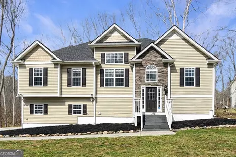 145 Laurel Creek Ct, Carrollton, GA 30117