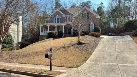 3843 Morning Meadow Ln, Buford, GA 30519