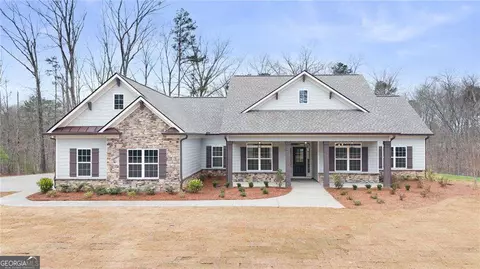 681 Campbell Trl SE, White, GA 30184