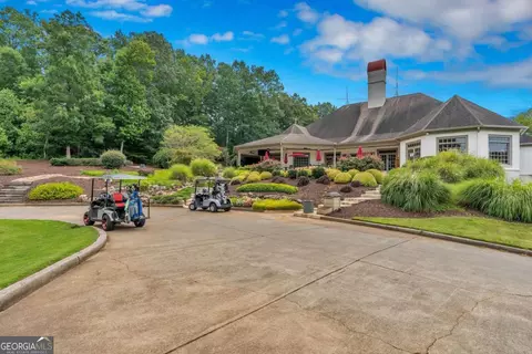 Exterior - 6460 Rutherford Pl, Suwanee, GA 30024 photo 7 of 11