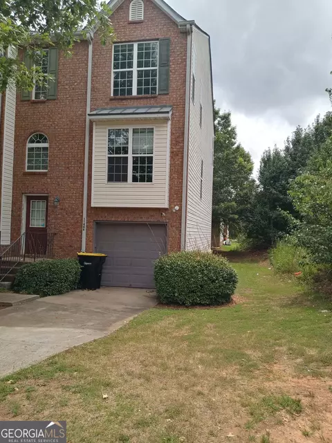 11446 Ashefield Ln, Hampton, GA 30228