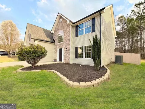 Exterior - 227 Millstone Dr, Hampton, GA 30228 photo 3 of 3