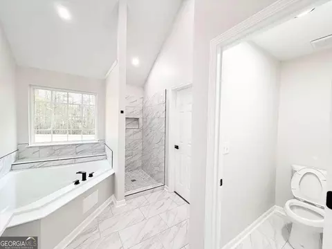 Bath - 227 Millstone Dr, Hampton, GA 30228 photo 1 of 6
