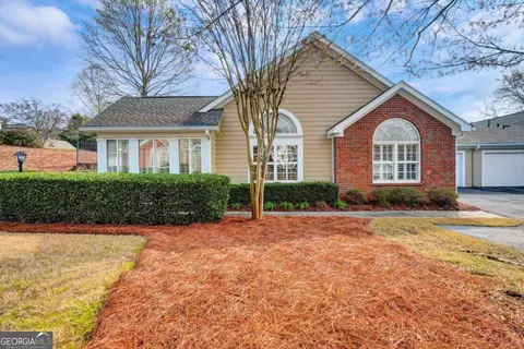 135 Vintage Club Cir #13, Marietta, GA 30066