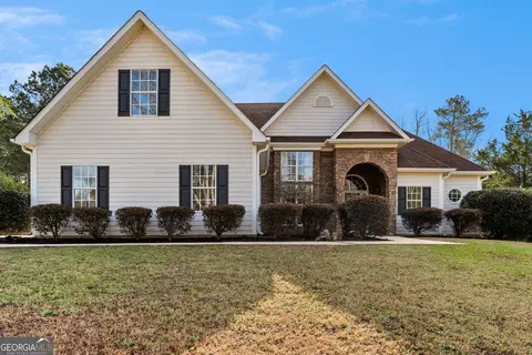 95 Rock Mill Trl, Senoia, GA 30276