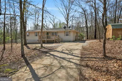 211 Castleman Rd, Carrollton, GA 30116