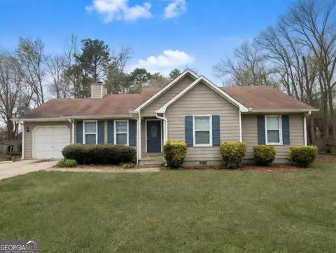30 Meadowbrook Dr, Mcdonough, GA 30253