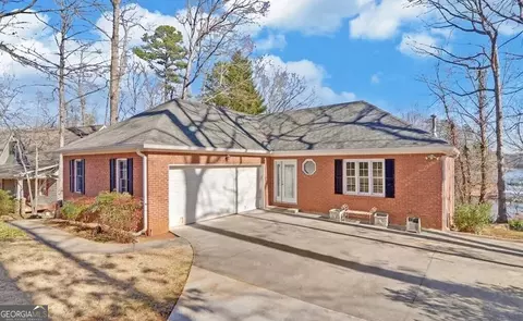 131 Sunrise Dr, Lavonia, GA 30553