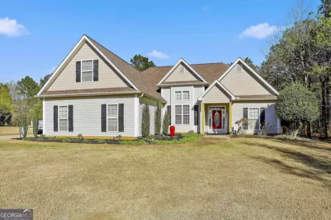 74 Fieldstone Farms Dr, Senoia, GA 30276