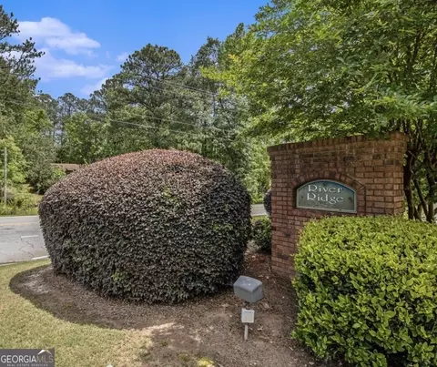 2225 Blue Ridge Ln, Conyers, GA 30012