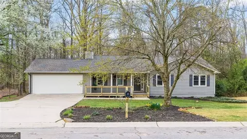 1560 Sundale Dr, Lawrenceville, GA 30046
