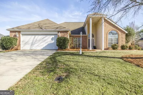 203 Cumberland Woods Ter, Warner Robins, GA 31088