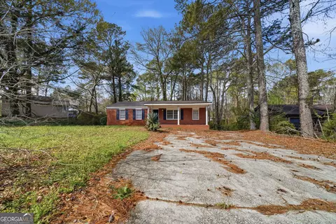 295 Charlotte Blvd, Stockbridge, GA 30281