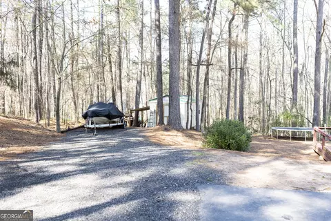 Exterior - 103 Iroquois Dr, Lagrange, GA 30240 photo 4 of 12