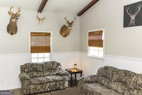 Living - 103 Iroquois Dr, Lagrange, GA 30240 photo 1 of 4