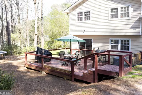 Exterior - 103 Iroquois Dr, Lagrange, GA 30240 photo 5 of 12