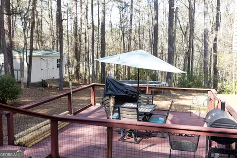 Exterior - 103 Iroquois Dr, Lagrange, GA 30240 photo 6 of 12