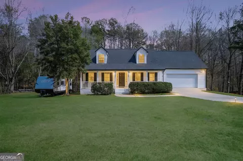 879 Spring Oak Ct, Loganville, GA 30052