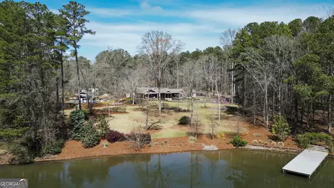 223 Rising Star Rd, Fayetteville, GA 30215