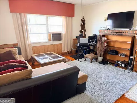 Living - 131 E Killian St, Canton, GA 30114 photo 1 of 3