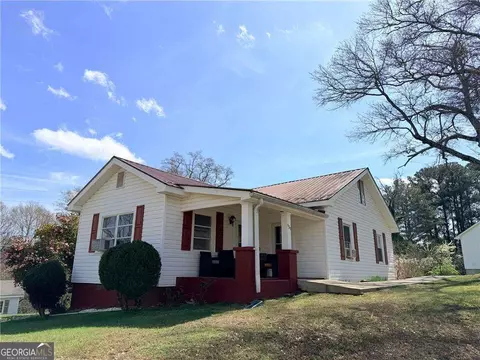 Exterior - 131 E Killian St, Canton, GA 30114 photo 1 of 7