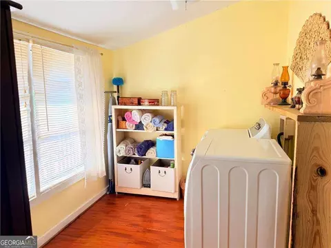 Other - 131 E Killian St, Canton, GA 30114 photo 4 of 7