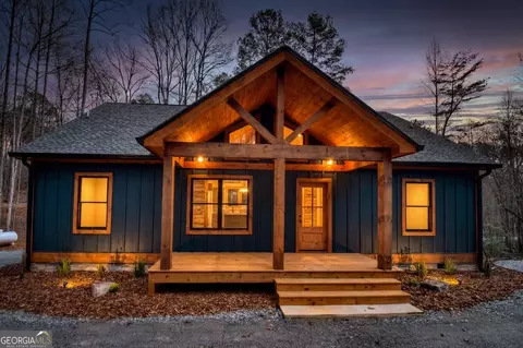 723 Parody Cir, Ellijay, GA 30540