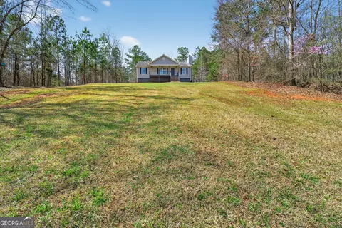 180 Anchor Point Dr, Eatonton, GA 31024