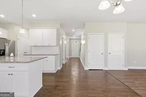 Entry Way - 456 Pearson Cir, Hampton, GA 30228 photo 3 of 4