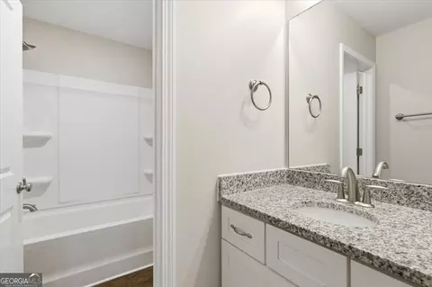 Bath - 456 Pearson Cir, Hampton, GA 30228 photo 3 of 3