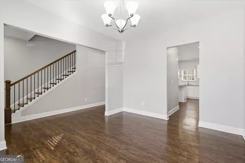 Entry Way - 456 Pearson Cir, Hampton, GA 30228 photo 2 of 4