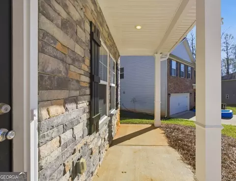 Exterior - 456 Pearson Cir, Hampton, GA 30228 photo 3 of 8
