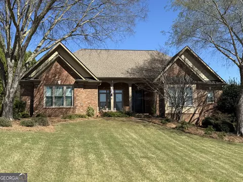 558 Sterling Water Dr, Monroe, GA 30655