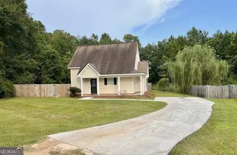 345 Longwood Dr, Statesboro, GA 30461
