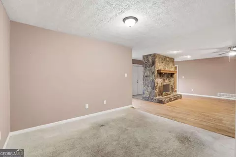 251 Milam Rd, Fayetteville, GA 30214