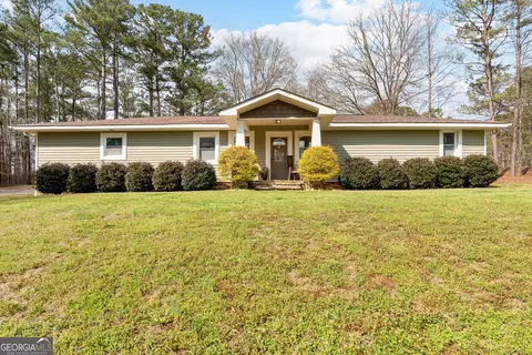 7292 Crest Hwy, Molena, GA 30258
