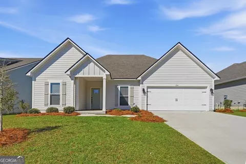 204 Turtle Cove Ln, Tifton, GA 31794