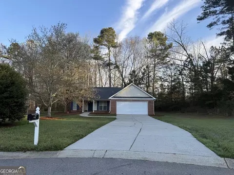 396 E Sycamore Dr, Winder, GA 30680
