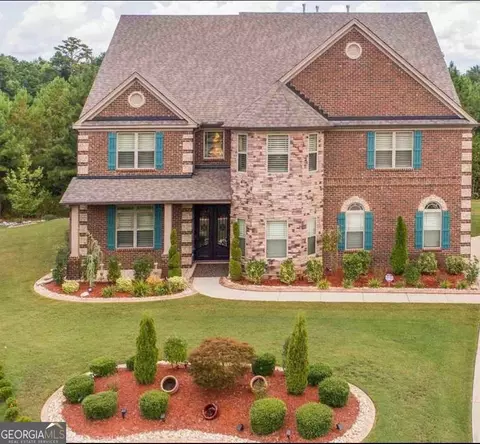 2202 Golden Eagle Dr, Locust Grove, GA 30248
