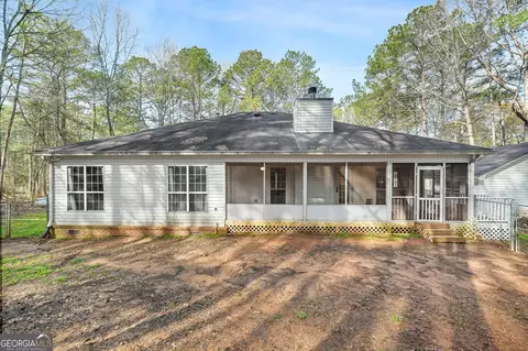 Exterior - 156 Pine St, Covington, GA 30014 photo 5 of 7