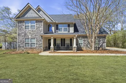 1061 Shoals Ct, Madison, GA 30650