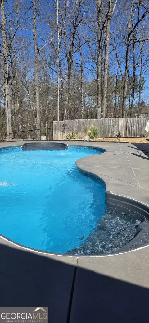 Exterior - 40 Hollyhock Ln, Covington, GA 30014 photo 18 of 18